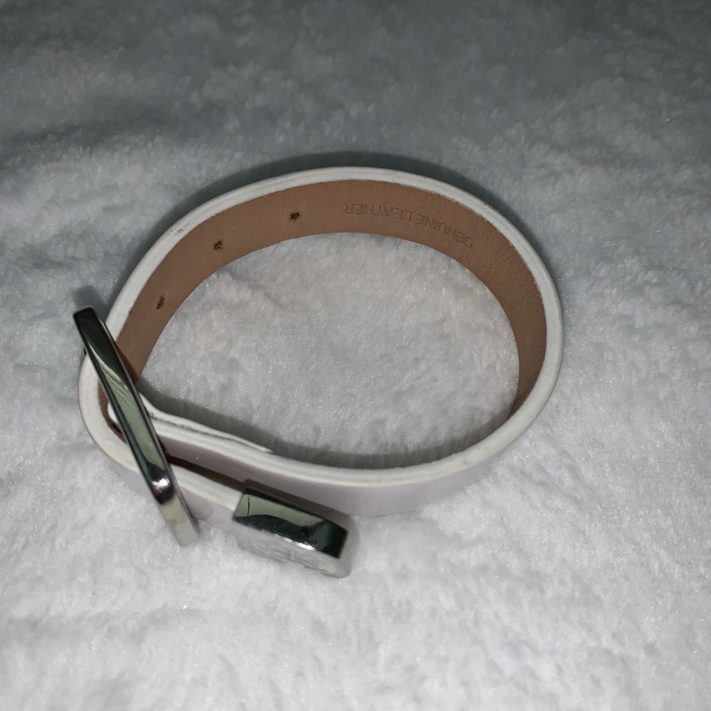 Rustic Cuff bracelet - Picture 2 of 3